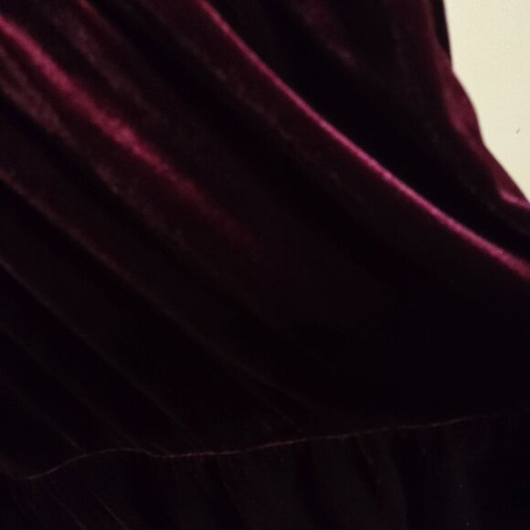 1. State Burgundy Velvet Ruffled Balloon Sleeve Tiered Dress Holiday Size L - Picture 5 of 8